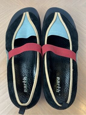 Kalso Earth Intrigue Black Suede Flats with Red Strap and Light Blue Accent